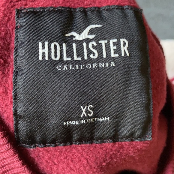 Burgundy cropped sweater from Hollister in size XS. - Picture 3 of 3